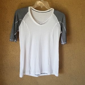 Lululemon tee with striped sleeves